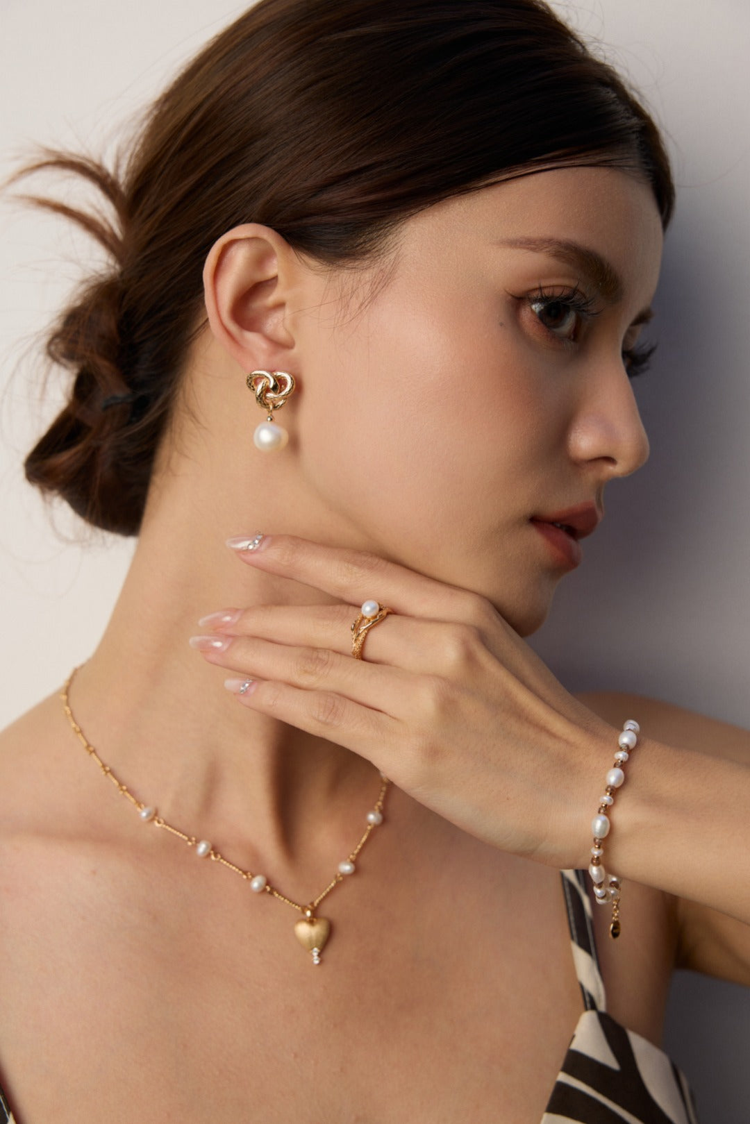 S925 Silver Minimalist Natural Pearl Matte Pendant Necklace with Zircon Inlay